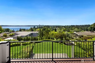 8443 NE 6th St, Medina, WA 98039 - Photo 22