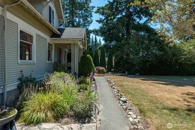 13701 51st Avenue NE, Marysville, WA 98271 - Photo 4