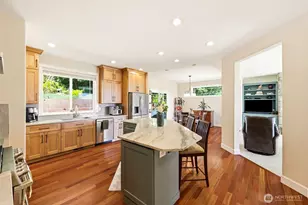 13718 9th Ave Ct NW, Gig Harbor, WA 98332 - Photo 16