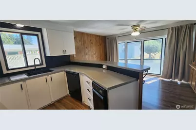 1273 SE Carl Pickle #33, Port Orchard, WA 98366 - Photo 10