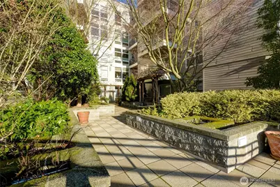 3221 SW Avalon Way #313, Seattle, WA 98126 - Photo 4