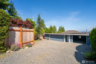 6883 Holeman Avenue, Blaine, WA 98230 - Photo 2