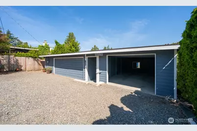 6883 Holeman Avenue, Blaine, WA 98230 - Photo 4