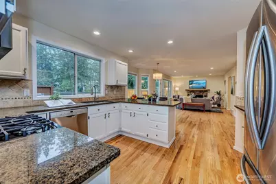 13133 NE 74th Street, Kirkland, WA 98033 - Photo 12