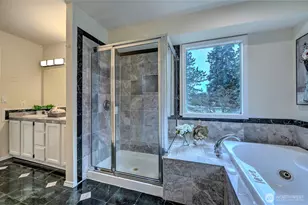 13133 NE 74th St, Kirkland, WA 98033 - Photo 24