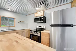 141 Blueberry Hill Rd, Port Ludlow, WA 98365 - Photo 8