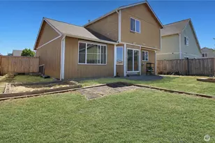 9933 Bourbon St SE, Yelm, WA 98597 - Photo 16
