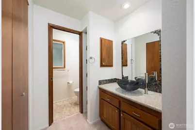 7571 Old Redmond Rd. #2, Redmond, WA 98052 - Photo 18