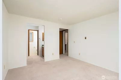 7571 Old Redmond Rd. #2, Redmond, WA 98052 - Photo 16