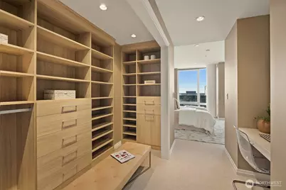 500 106th Avenue NE #3705, Bellevue, WA 98004 - Photo 14