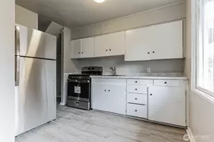 2821 2831 NE Center St, Bremerton, WA 98310 - Photo 28