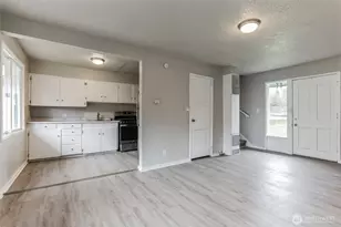 2821 2831 NE Center St, Bremerton, WA 98310 - Photo 38