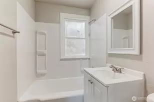 2821 2831 NE Center St, Bremerton, WA 98310 - Photo 24