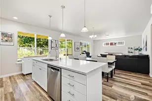 8276 Balfour Valley Ln, Maple Falls, WA 98244 - Photo 10
