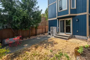 4084 Letitia Ave S, Seattle, WA 98118 - Photo 30