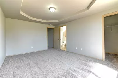 14413 Sandy Glen E, Puyallup, WA 98375 - Photo 12