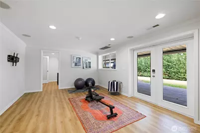9726 SE 40th Street, Mercer Island, WA 98040 - Photo 26