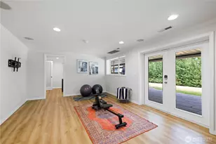 9726 SE 40th St, Mercer Island, WA 98040 - Photo 26