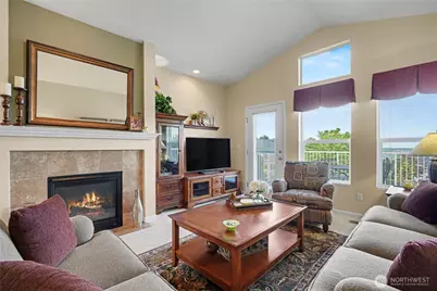 7119 James Place SE, Auburn, WA 98092 - Photo 8
