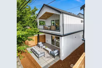 9010 5th Avenue S, Seattle, WA 98108 - Photo 2