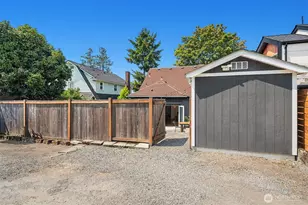 906 29th Ave, Seattle, WA 98122 - Photo 32