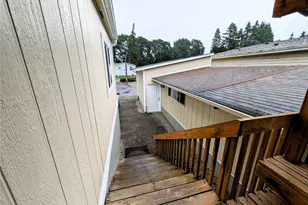 10239 185th Ave SW, Rochester, WA 98579 - Photo 4