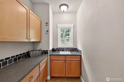 9600 Jm Dickinson Road SW, Port Orchard, WA 98367 - Photo 16