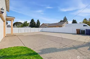 9323 S Ainsworth Ave, Tacoma, WA 98444 - Photo 8