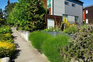 449 Sprout Path NW, Bainbridge Island, WA 98110 - Photo 18