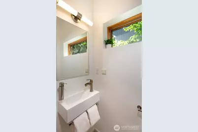 449 Sprout Path NW, Bainbridge Island, WA 98110 - Photo 10