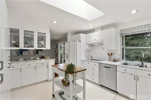 17101 146th Ave SE, Renton, WA 98058 - Photo 10