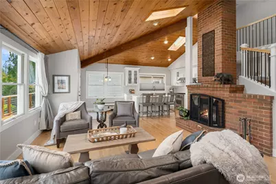 1718 292nd Place NE, Carnation, WA 98014 - Photo 4
