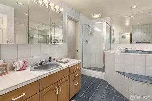 1300 8th St W, Kirkland, WA 98033 - Photo 32