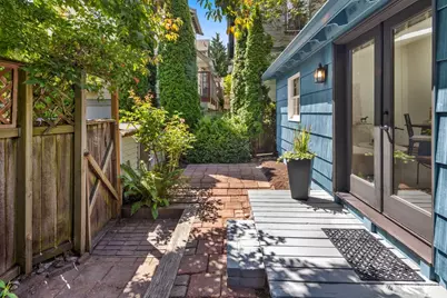 6322 5th Avenue NE, Seattle, WA 98115 - Photo 26