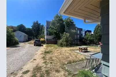 1773 19th Avenue S, Seattle, WA 98144 - Photo 16