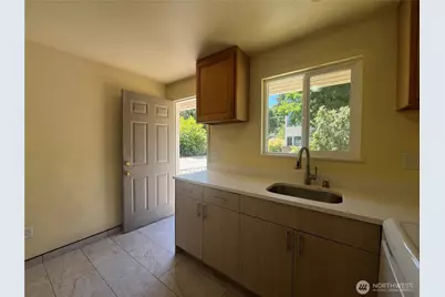 1773 19th Avenue S, Seattle, WA 98144 - Photo 12