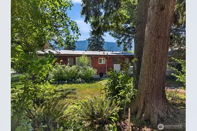 332 E 2nd Street, North Bend, WA 98045 - Photo 2
