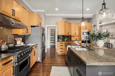949 207th Avenue NE, Sammamish, WA 98074 - Photo 10