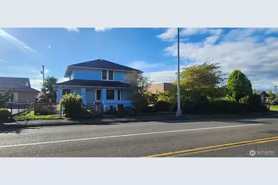 305 W 1st Street, Aberdeen, WA 98520 - Photo 2