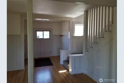 305 W 1st Street, Aberdeen, WA 98520 - Photo 12