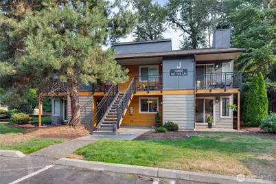 10822 NE 148th Lane #J102, Bothell, WA 98011 - Photo 32