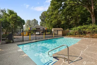 10822 NE 148th Lane #J102, Bothell, WA 98011 - Photo 30