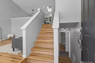 8409 4th Pl SE, Lake Stevens, WA 98258 - Photo 2
