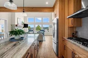 16451 94th St SW, Longbranch, WA 98351 - Photo 10