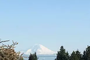 11530 Greenwood Ave N, Seattle, WA 98133 - Photo 24