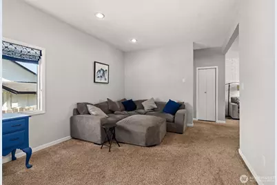 613 Cherry Street, Raymond, WA 98577 - Photo 6