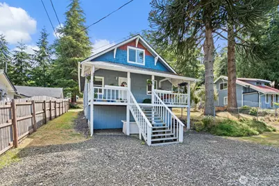 613 Cherry Street, Raymond, WA 98577 - Photo 2