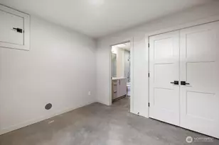 3454 33rd Ave W, Seattle, WA 98199 - Photo 30
