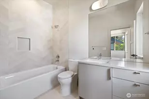 3454 33rd Ave W, Seattle, WA 98199 - Photo 22