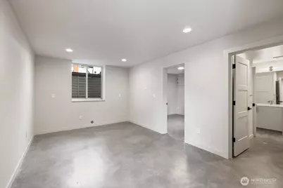 3454 33rd Avenue W, Seattle, WA 98199 - Photo 26